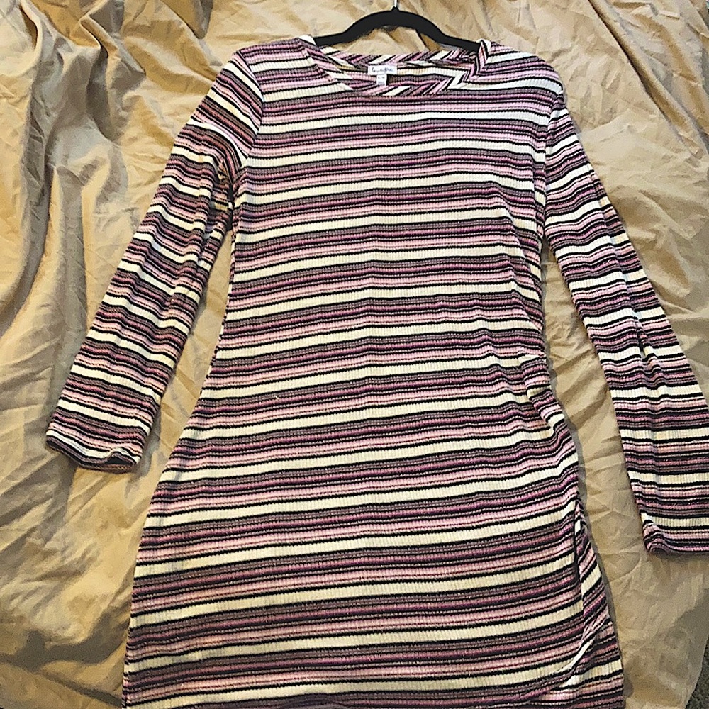 Love, fire XL long sleeve dress.